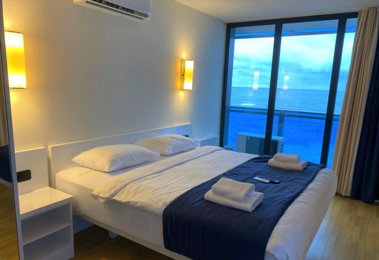 Orbi City Sea View Apartments Batumi Eksteriør billede